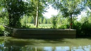 Barque pour les balades sur les canaux du marais poitevin