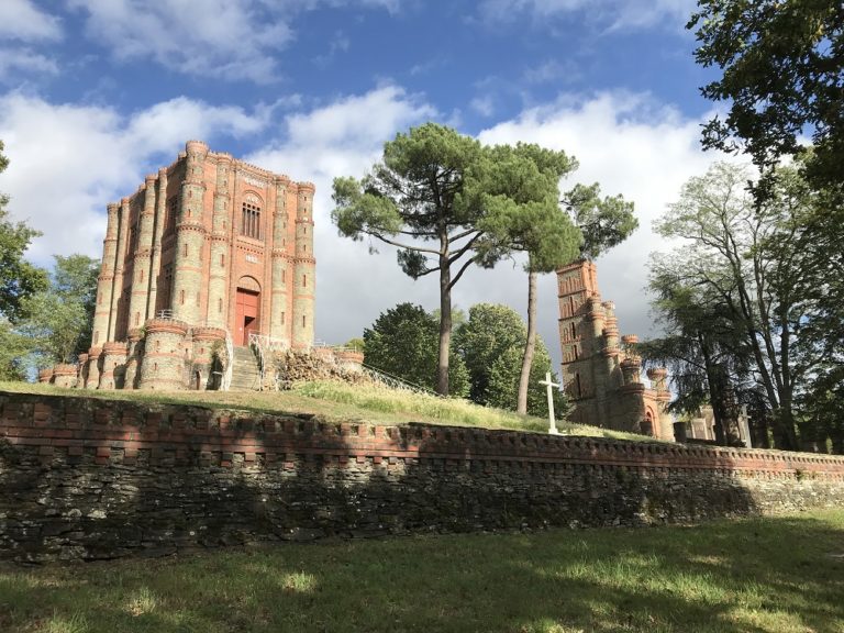 Sanctuaire Notre Dame de La Salette en Vendée